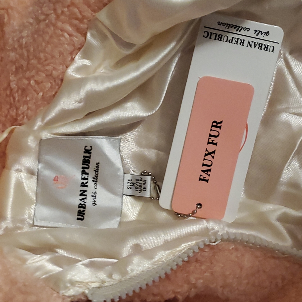 URBAN REPUBLIC Soft Fleece Jacket Faux Fur Front Zip Pink Girls 10-12 - Picture 2 of 3